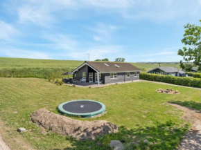 Holiday Home Bitha - 400m from the sea by Interhome, Knebel